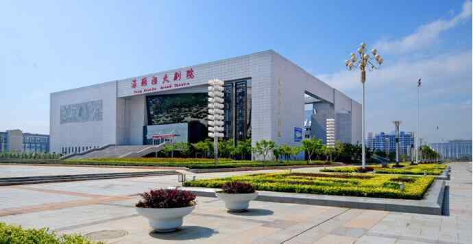 汤显祖大剧院.jpg 汤显祖大剧院.jpg